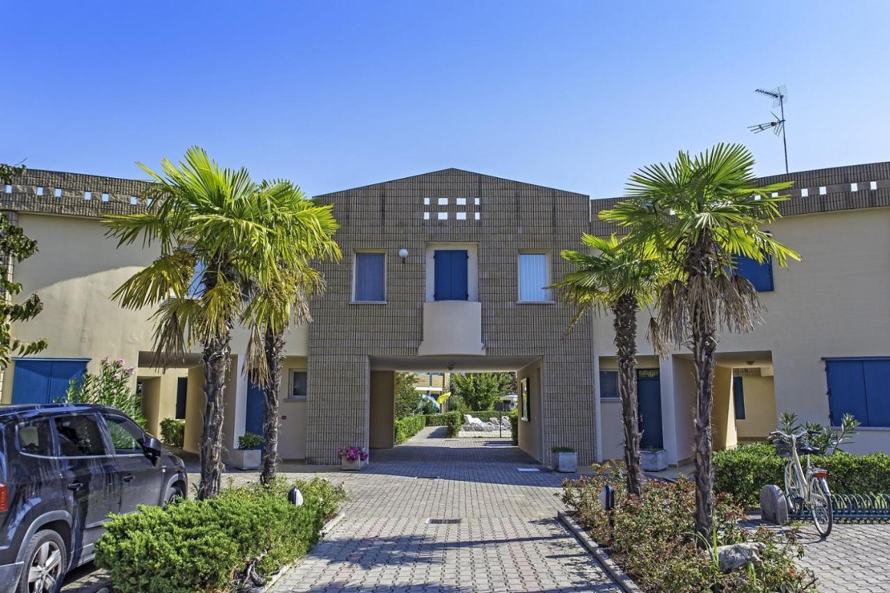 Girasoli Bibione Eksteriør bilde