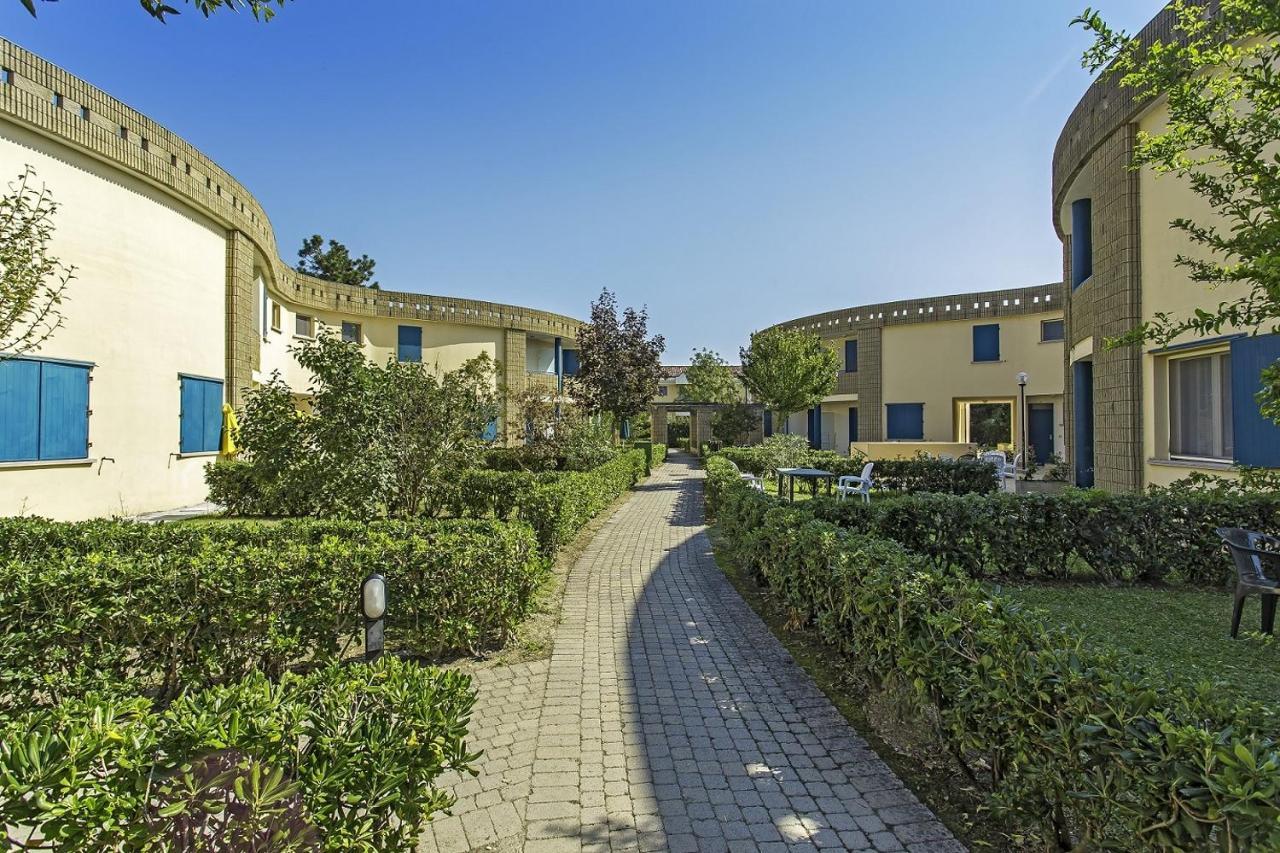 Girasoli Bibione Eksteriør bilde