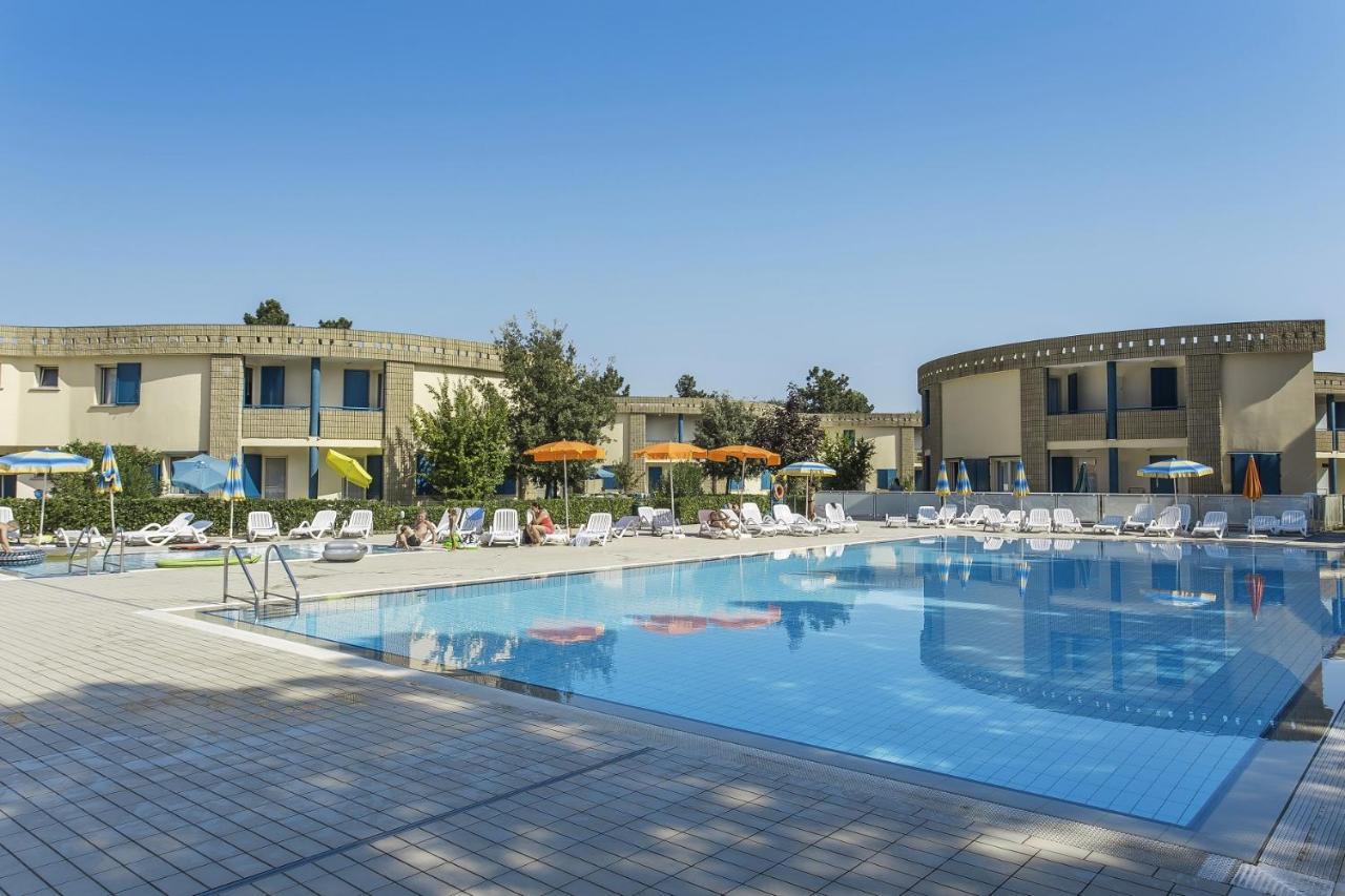 Girasoli Bibione Eksteriør bilde