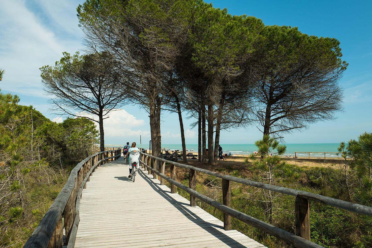 Girasoli Bibione Eksteriør bilde